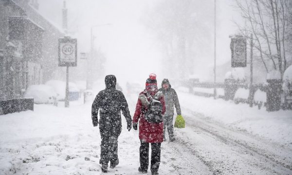 Nga nesër bien temperaturat, priten reshje të borës