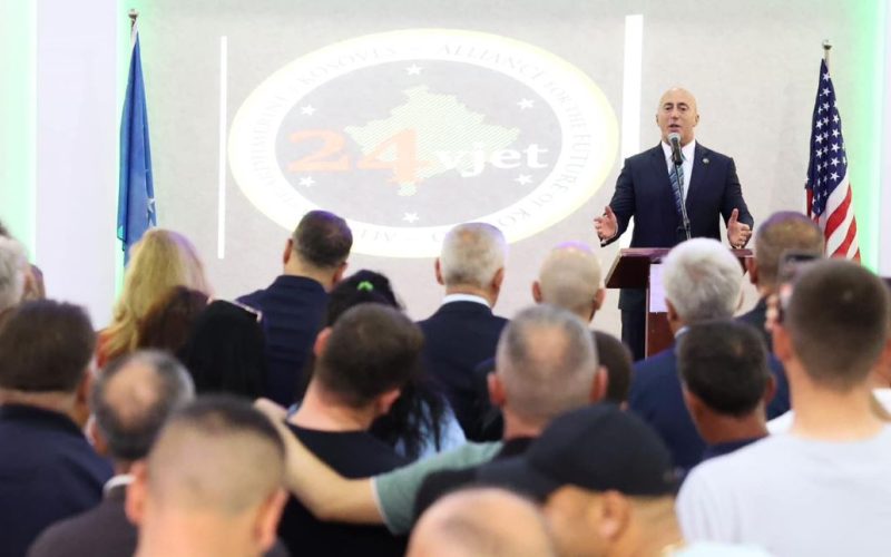 Haradinaj: Qeveria e tanishme po e dëmton shtetin, ka tradhtuar besimin e secilit qytetar