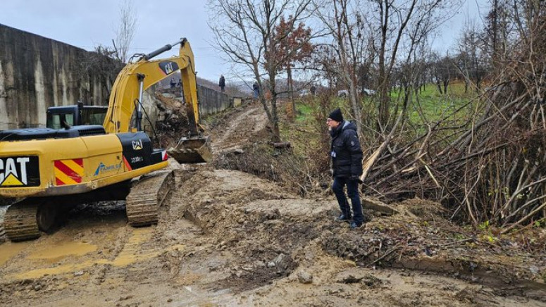 Barbano: Institucionet e Kosovës kanë autoritet të plotë për të hetuar incidentin në Zubin Potok