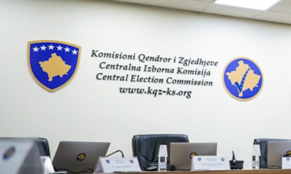 KQZ njofton diasporën: Regjistrimi i votuesve jashtë Kosovës fillon më 23 korrik