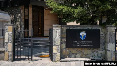 Kushtetuesja vendosë: Veç votim të hapur me tri mundësi maksimumi për një kandidat/e