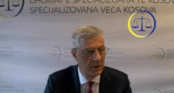 Hashim Thaçi i “nervozuar” me Specialen: Seanca në këtë ditë është befasi jo e mirë, sot çdo familje shqiptare feston