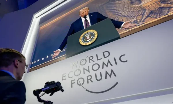 Forumi Ekonomik Botëror në Davos: Trump dominon takimin