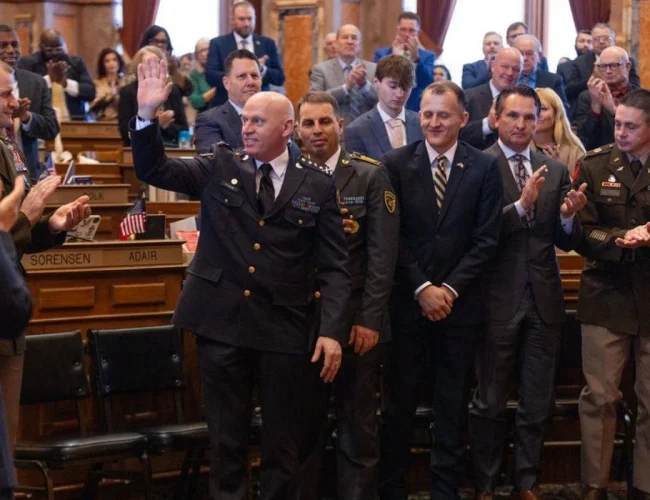 Pritje madhështore për gjeneralin Jashari në Gardën Kombëtare të Ajovës, FSK publikon pamje