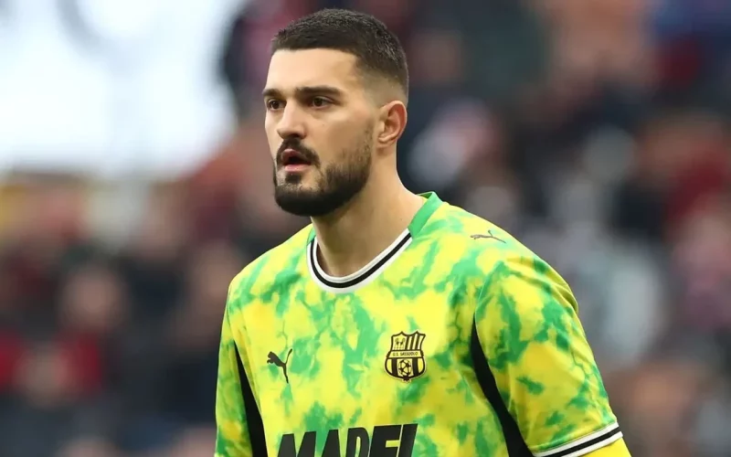 Juventusi po e vëzhgon Muricin