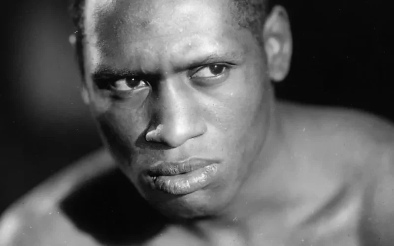 “Frika e Kuqe” që fshiu “personin më të famshëm me ngjyrë në Amerikë”