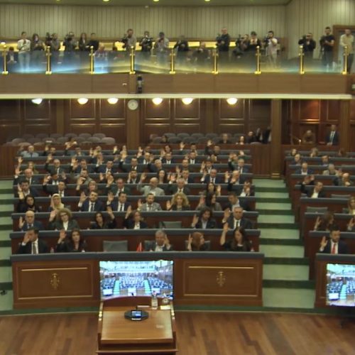 Miratohet kërkesa e Besnik Tahirit, “Rezoluta për Hagën” del e para në rend të ditës