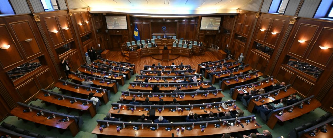 Pas pak seanca për presidentin