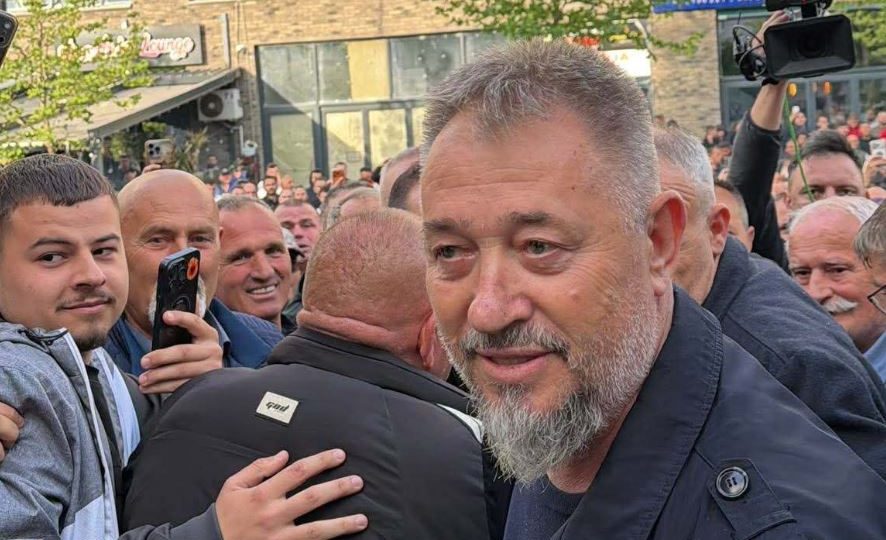 Sami Lushtaku lirohet në procedurë të rregullt