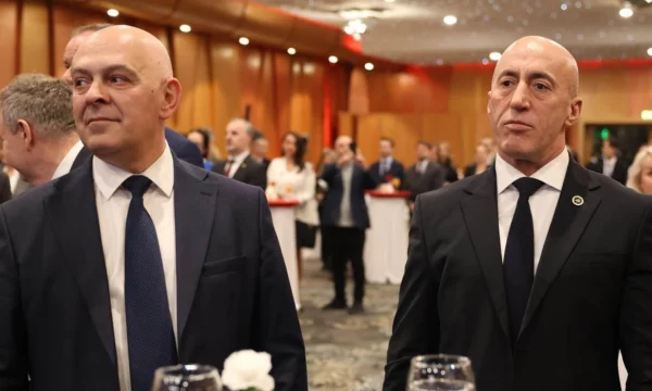 Haradinaj: Listës së AAK-së i prin Ardian Gjini, shembull i politikës dhe qeverisjes së mirë