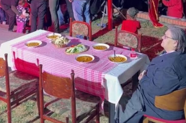 Nënë Ferdonija i bashkohet protestës “Jo në emrin tim” në Gjakovë