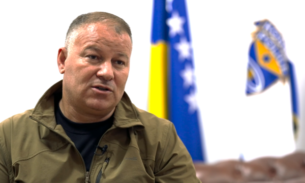 Jep dorëheqje drejtori i policisë, Gazmend Hoxha